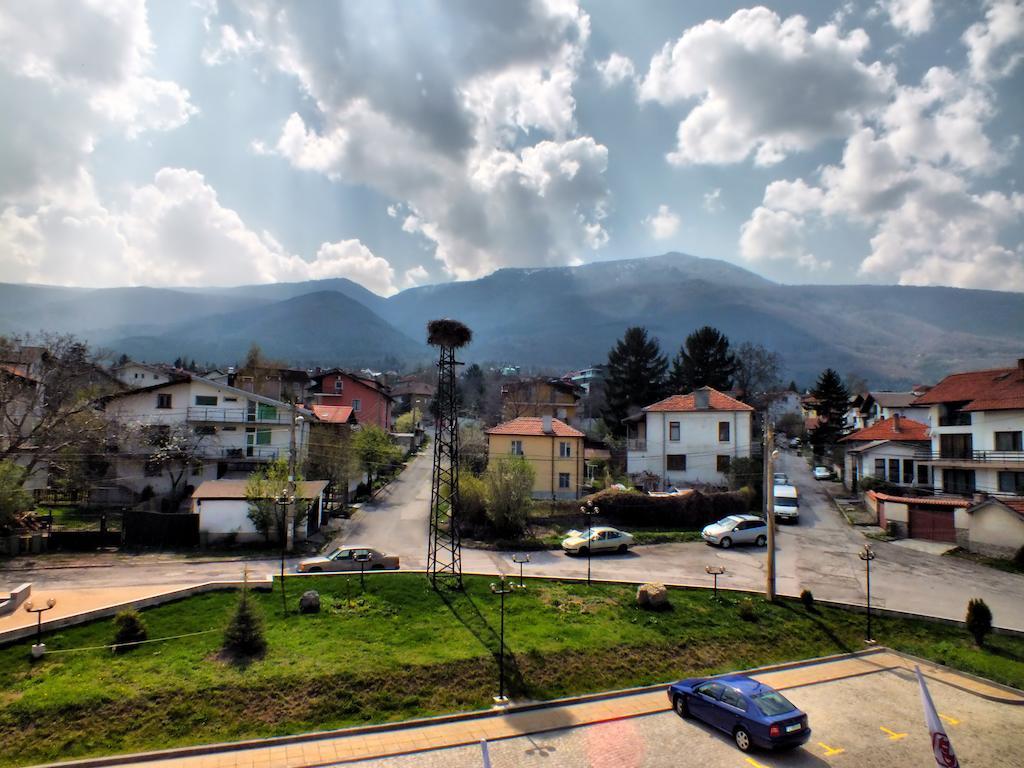 Hotel Dragalevtsi Sofia Esterno foto