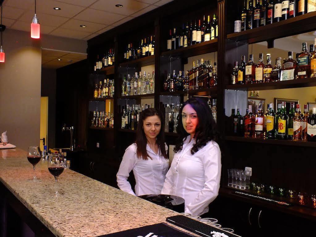 Hotel Dragalevtsi Sofia Esterno foto