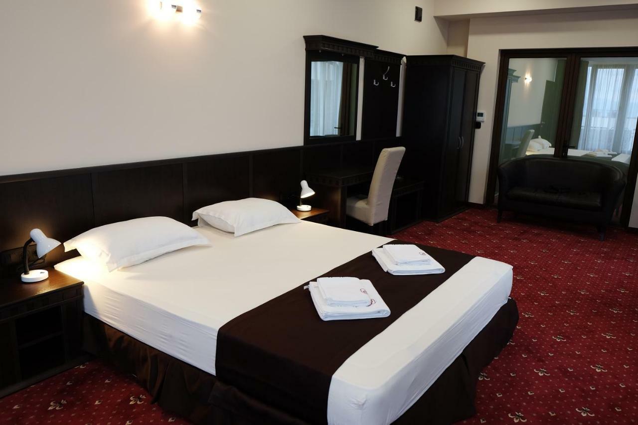 Hotel Dragalevtsi Sofia Esterno foto